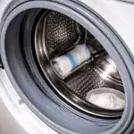 come-eliminare-definitivamente-lodore-di-muffa-dalla-lavatrice-con-un.png